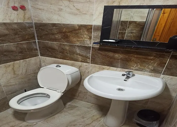 Agon Butique 3* קמר